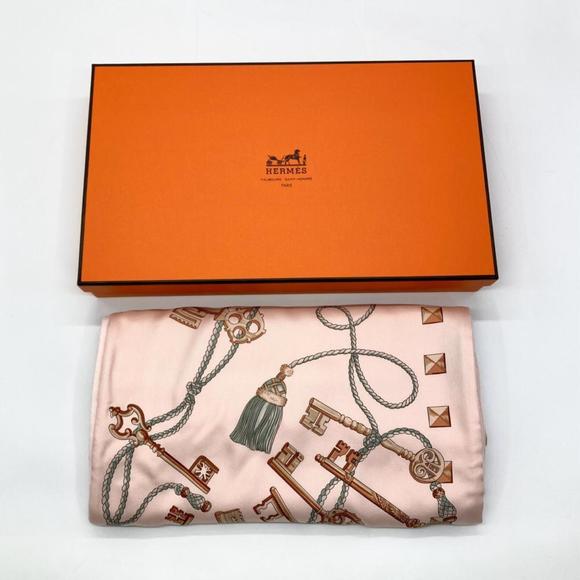 HERMES Authentic Pink Silk Scarf - Picture 5 of 5